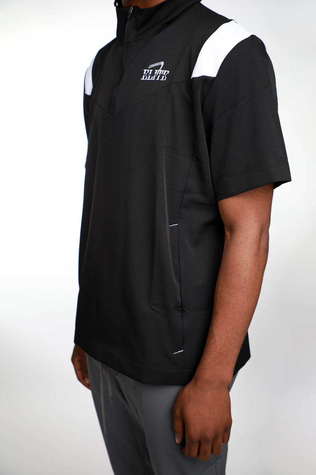 Elite Sideline Coach Pullover - Black